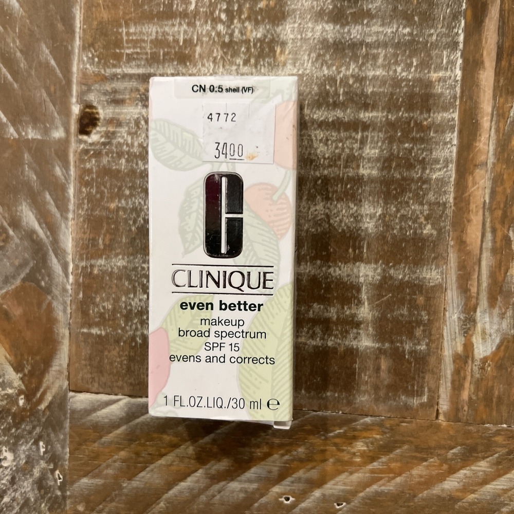 Clinique Even Better Makeup SPF15 Foundation CN 0.5 Shell (VF) 1 oz  NIB